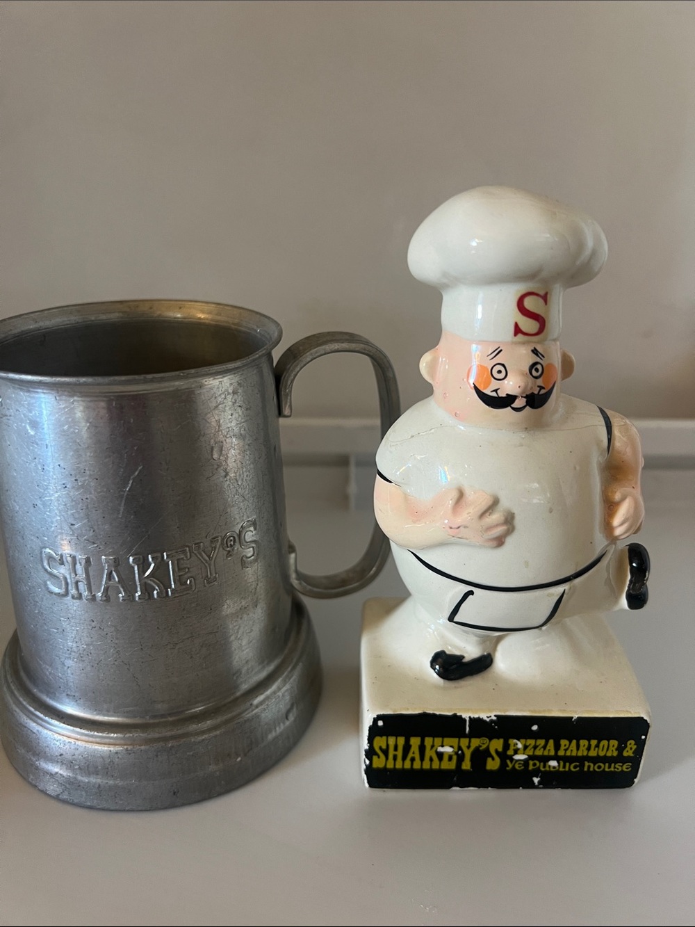Shakey’s pizza vintage bank and mug